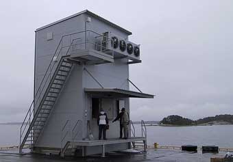 Automatic ice plant for harbour