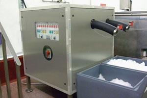 3.5 tonne ice machine in meat plant