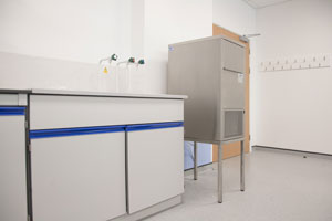 laboratory ice machines